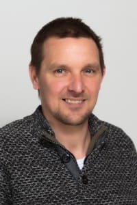 Koen-grijs-200×300 compr